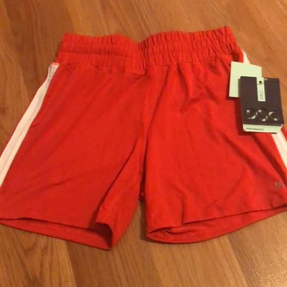 DSG shorts - Picture 2 of 3